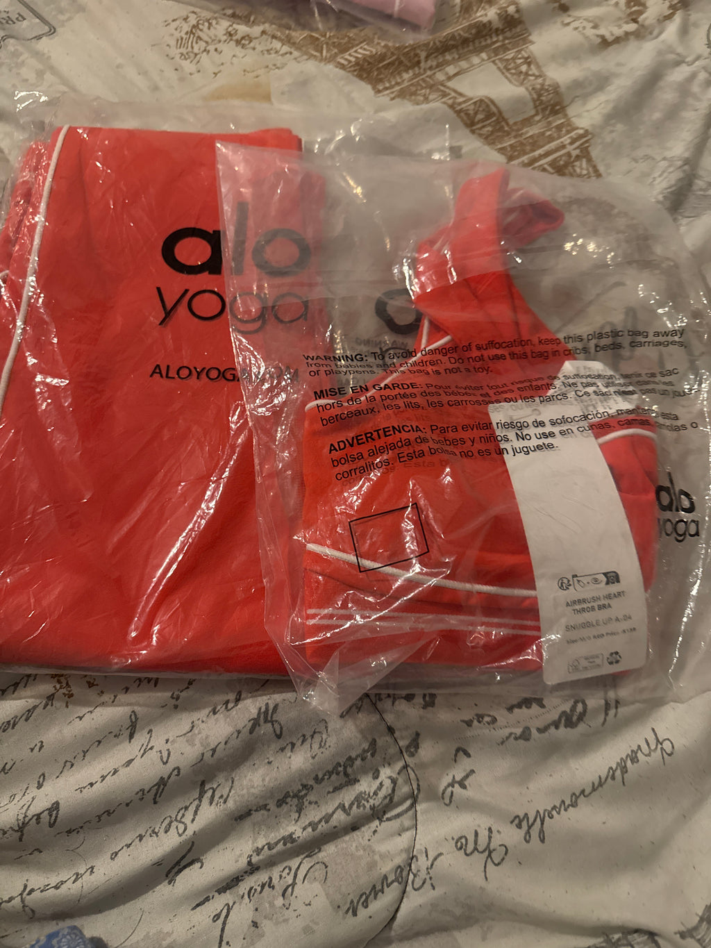 Red Alo set (Medium)
